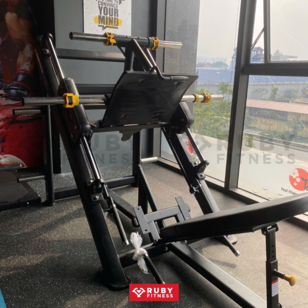 Incline Squat Machine (45°)/ Máy gánh đùi xiên/ RH22